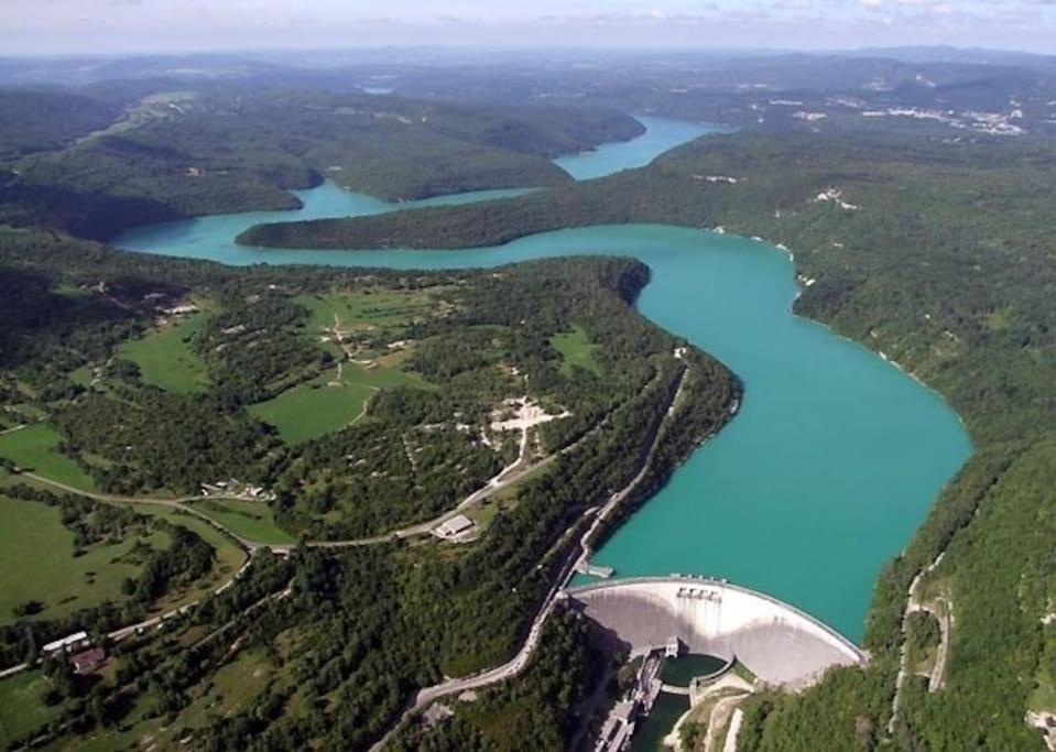 Gites Aux Granges Du Vilaret Clairvaux-les-Lacs Eksteriør bilde